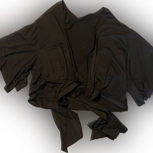 Black wide sleeve wrap shirt